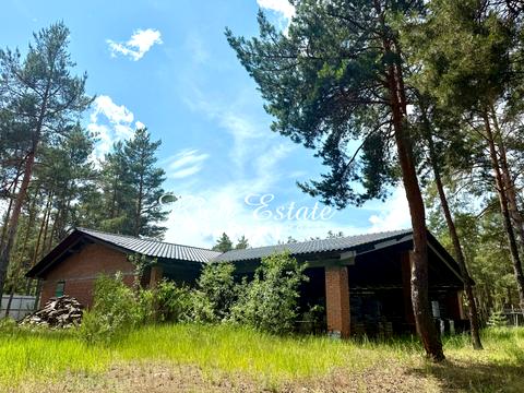 будинок за адресою Набережна вул.