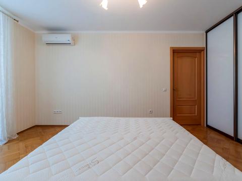 квартира по адресу Драгоманова ул., 17