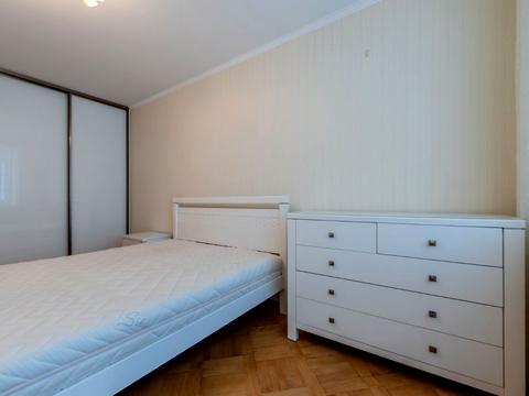 квартира по адресу Драгоманова ул., 17