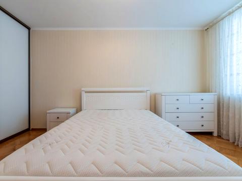 квартира по адресу Драгоманова ул., 17