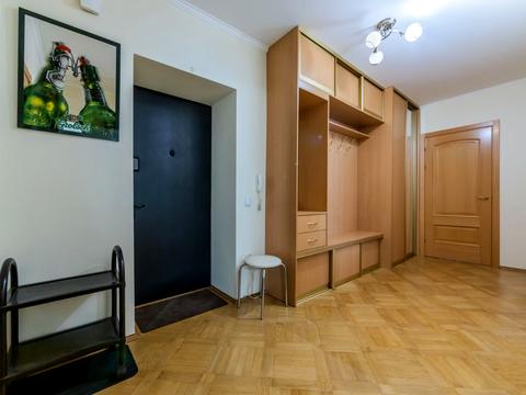 квартира по адресу Драгоманова ул., 17