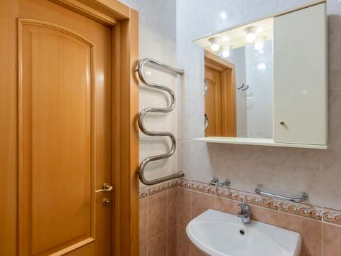 квартира по адресу Драгоманова ул., 17