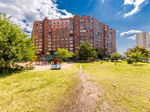 квартира по адресу Драгоманова ул., 17