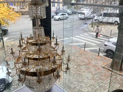 комерційна за адресою Красний пров., 12