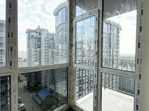 квартира за адресою Леоніда Бірюкова бульв., 5 