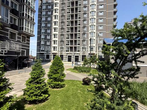 квартира за адресою Леоніда Бірюкова бульв., 5 