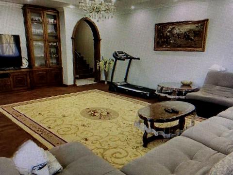 будинок за адресою Райдужна вул.