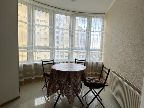 квартира за адресою Кленова вул., 2а