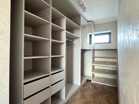 будинок за адресою суворова