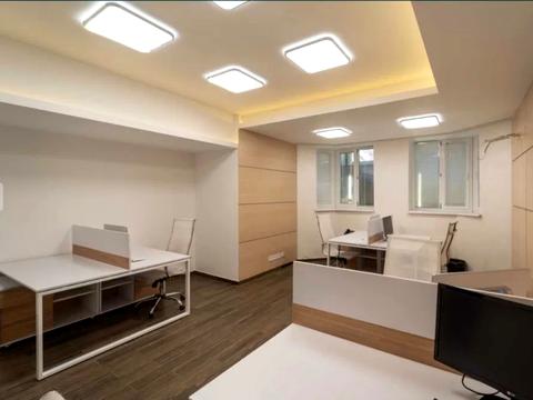 коммерческая по адресу Зоопарковая ул., 1