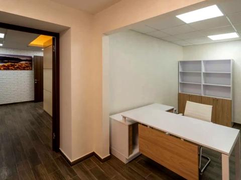 коммерческая по адресу Зоопарковая ул., 1