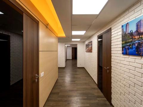 коммерческая по адресу Зоопарковая ул., 1