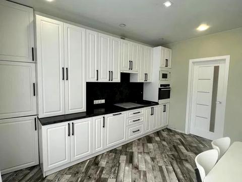 квартира за адресою Юнацька вул., 10