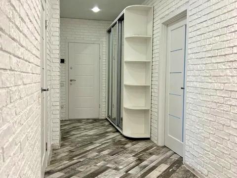 квартира за адресою Юнацька вул., 10