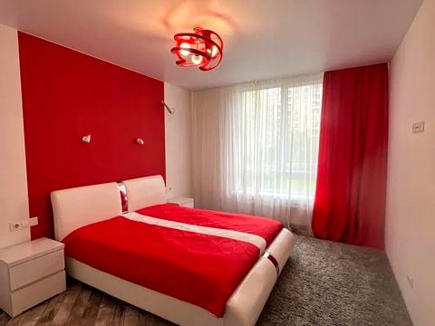 квартира за адресою Юнацька вул., 10