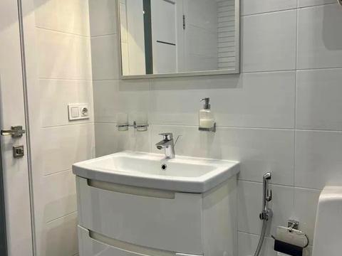 квартира за адресою Юнацька вул., 10