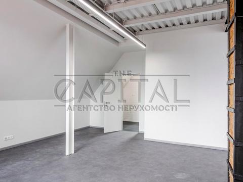 комерційна за адресою Київ, Дмитра Дорошенка вул. (Чигоріна), 2/27