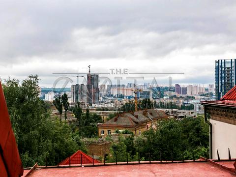 комерційна за адресою Київ, Дмитра Дорошенка вул. (Чигоріна), 2/27