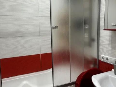 квартира за адресою Зоряний бульв., 1