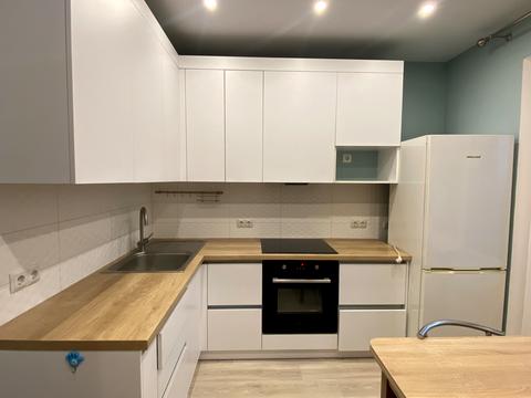 квартира за адресою Софії Русової вул., 7-Г