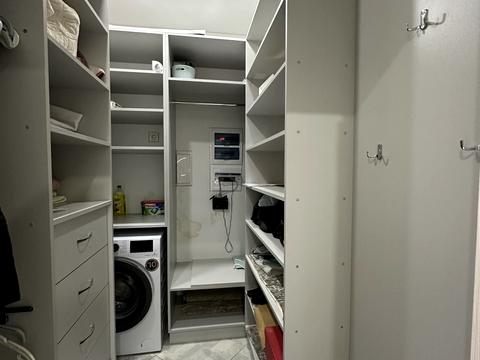 квартира за адресою Академіка Сахарова вул., 3-Б