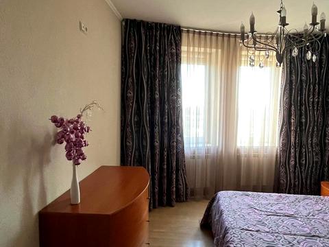 квартира за адресою Миколи Амосова вул., 4