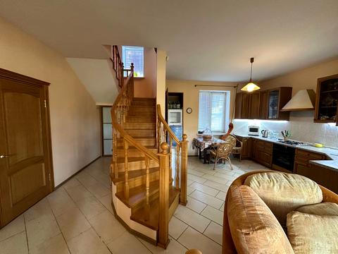 будинок за адресою Дачна, 153