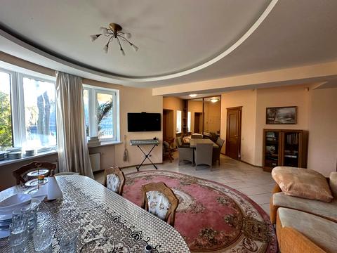 будинок за адресою Дачна, 153