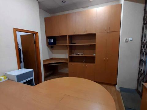 комерційна за адресою Паньківська вул., 12