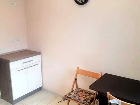 квартира за адресою Академіка Глушкова просп., 23