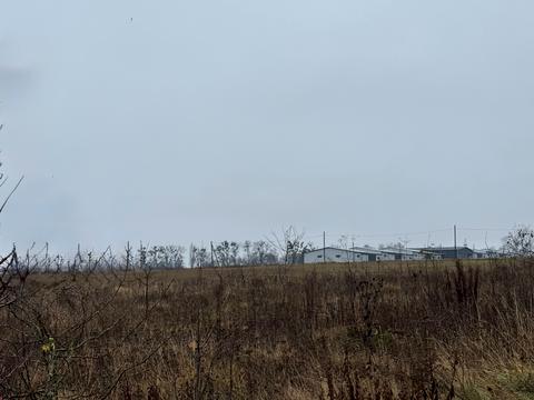 ділянка за адресою Центральна вул.