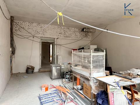 комерційна за адресою Зарічанська вул., 22/1