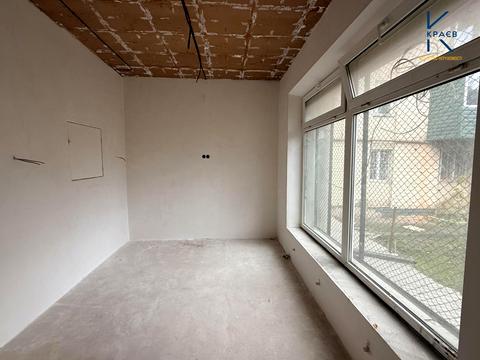 комерційна за адресою Зарічанська вул., 22/1