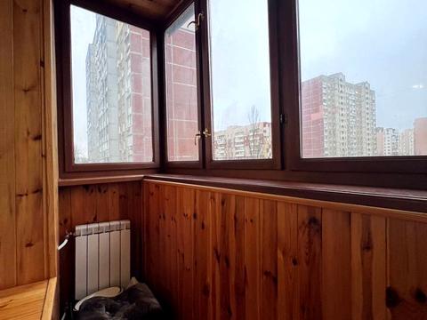 квартира по адресу Червоной Калины просп. (Владимира Маяковского), 8-А