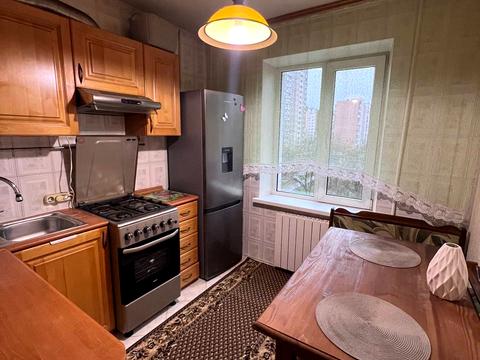 квартира по адресу Червоной Калины просп. (Владимира Маяковского), 8-А