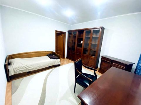 квартира за адресою Назарівська вул. (Вєтрова), 7-Б