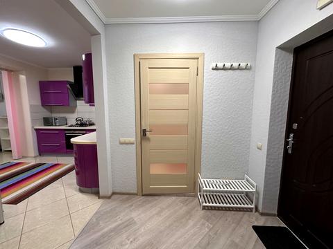 квартира за адресою Райдужна вул., 98