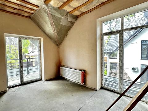 дом по адресу Евгения Коновальца ул.