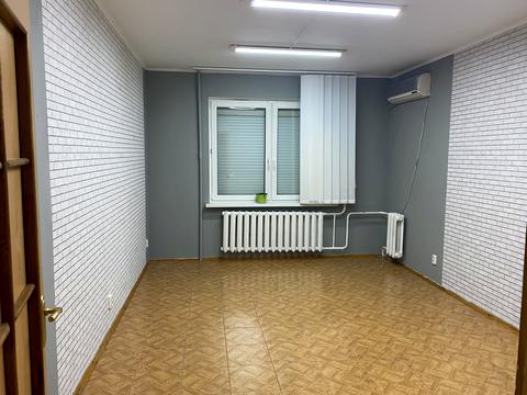 комерційна за адресою Петра Григоренка просп., 28-А