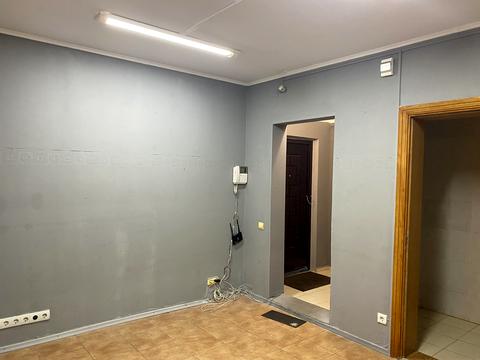 комерційна за адресою Петра Григоренка просп., 28-А