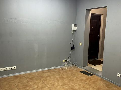 комерційна за адресою Петра Григоренка просп., 28-А