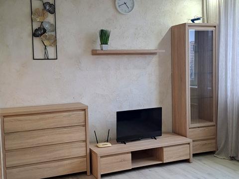 квартира по адресу Александровская ул., 1