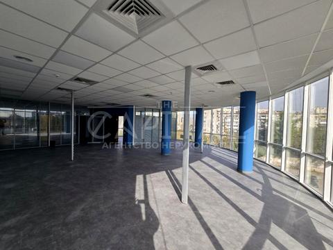 комерційна за адресою Польова вул., 23-Б