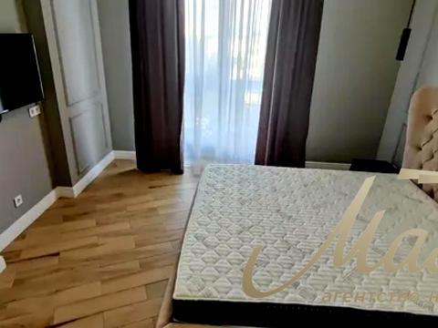 квартира за адресою Митрополита Василя Липківського вул. (Урицького), 1