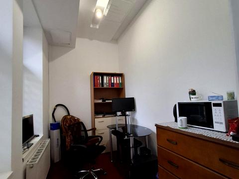 коммерческая по адресу Зализничная ул., 49