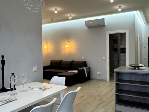 квартира за адресою Лабораторний пров., 7