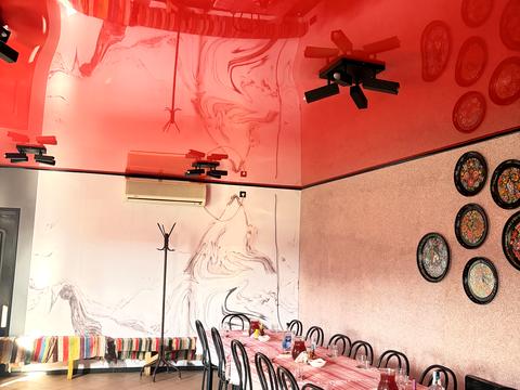 комерційна за адресою Центральна, 44