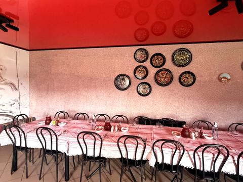 комерційна за адресою Центральна, 44