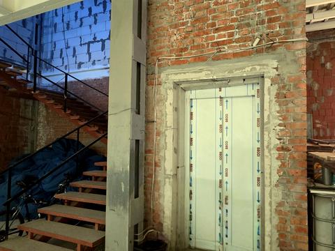 комерційна за адресою Поштова пл., 3