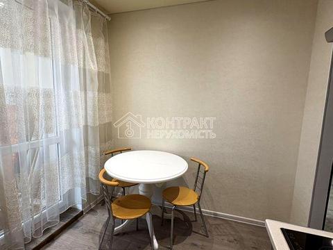 квартира за адресою Ньютона вул., 98